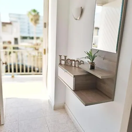 Apartment Completo Delante De La Playa